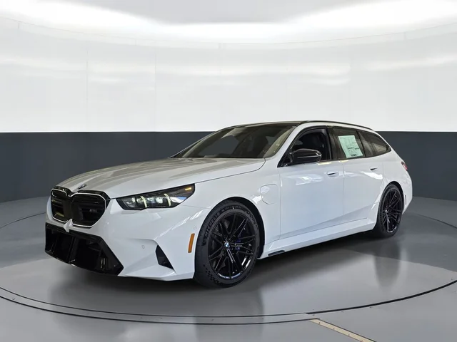 2027 BMW M5 Base