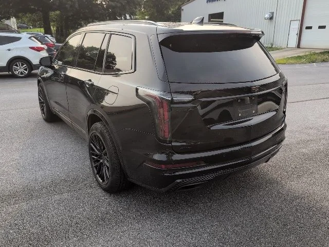 Used 2020 Black Cadillac Sport image 6