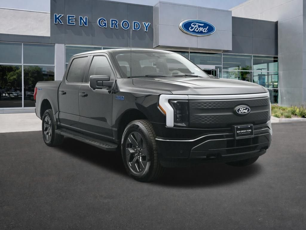 2025 Ford F-150 Lightning