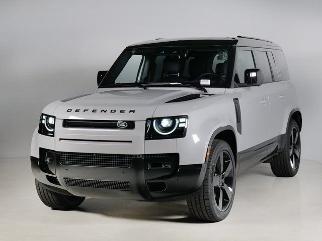 2026 Land Rover Defender 110 X-Dynamic SE