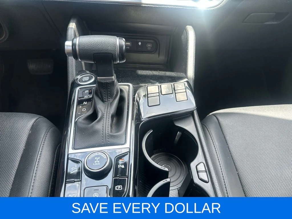 Used 2023 Black Kia EX image 12