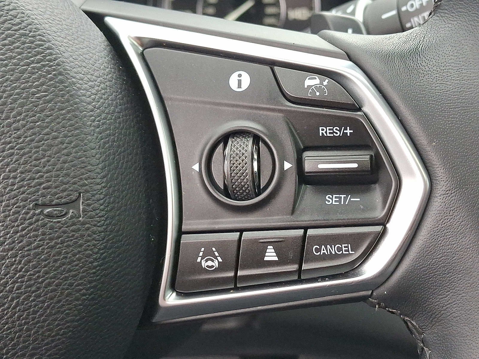 Certified Used 2023 Liquid Carbon Metallic Acura  image 22