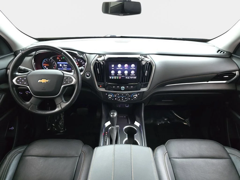 Used 2020 Silver Ice Metallic Chevrolet Premier image 12