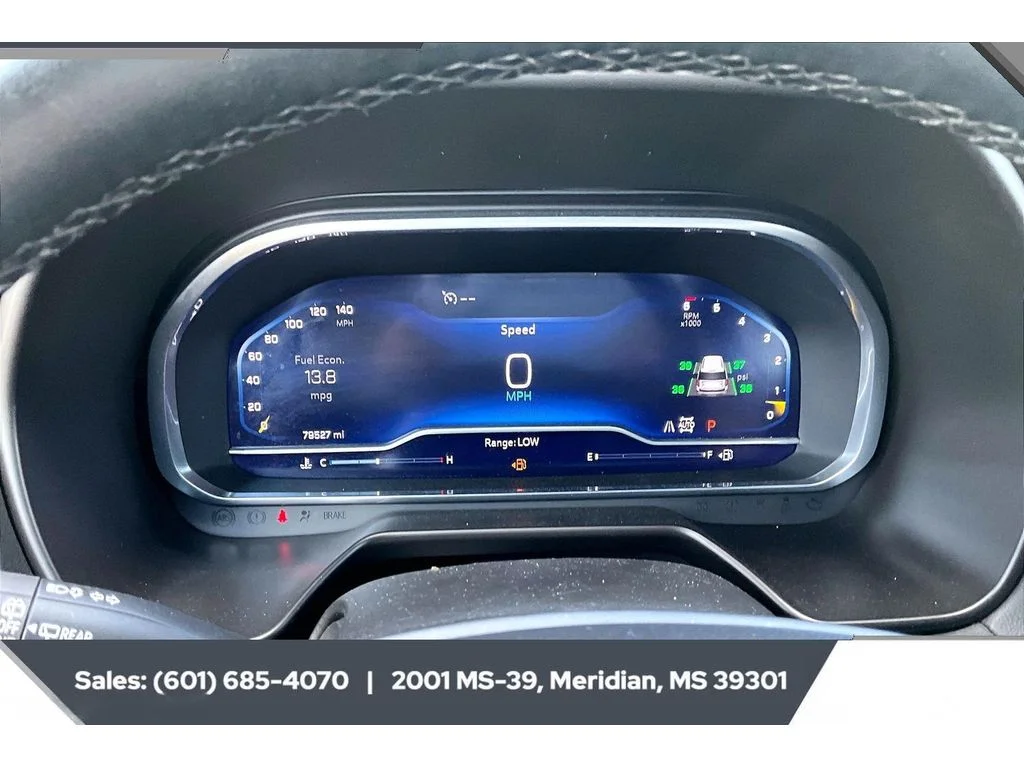 Used 2023 Silver Sage Metallic Chevrolet Premier image 14