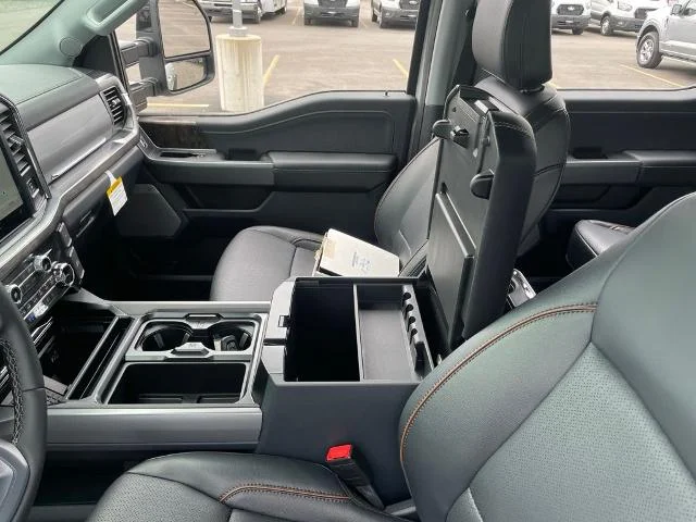 New 2026 Avalanche Gray Ford F-450® LARIAT® image 64