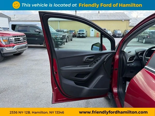 Used 2020 Cajun Red Tintcoat Chevrolet  image 14
