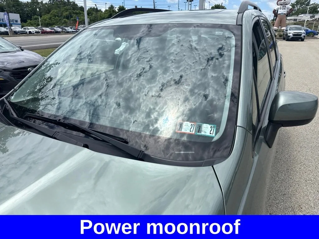 Used 2015 Green Subaru 2.5i Premium image 7