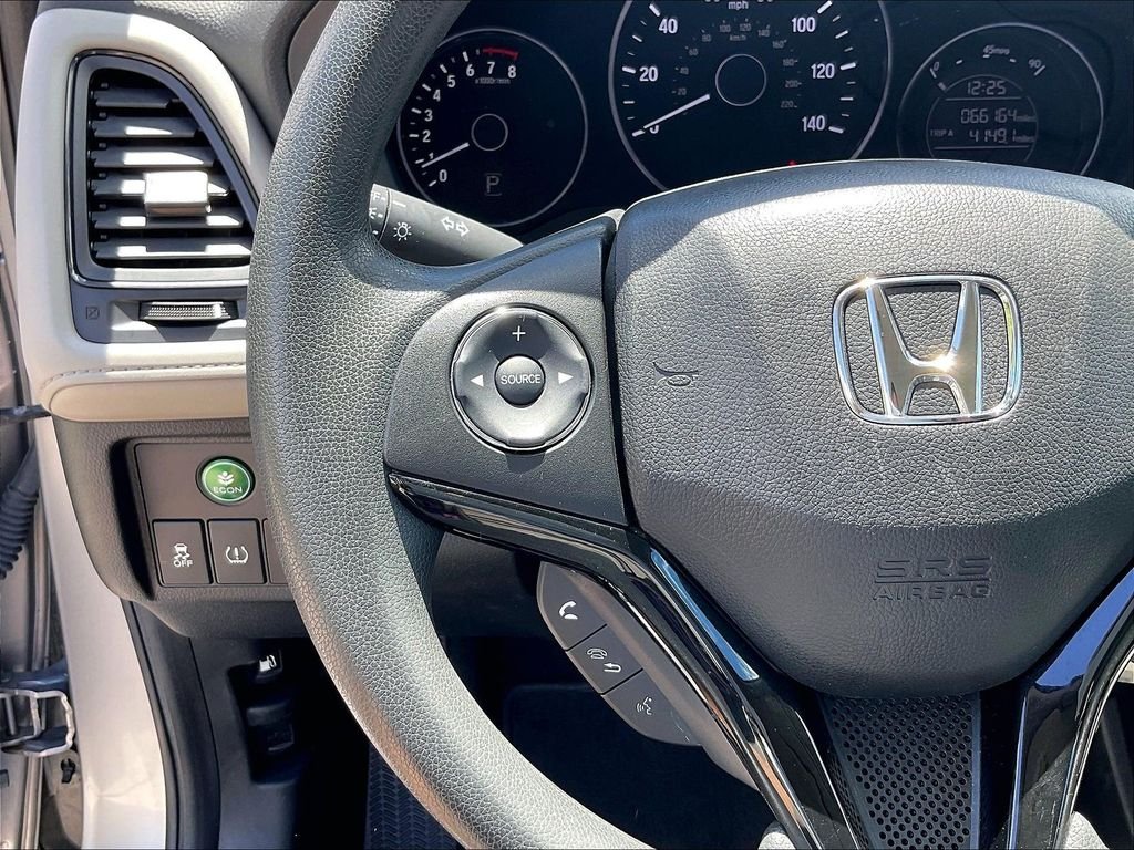 Used 2019 Silver Honda LX image 22