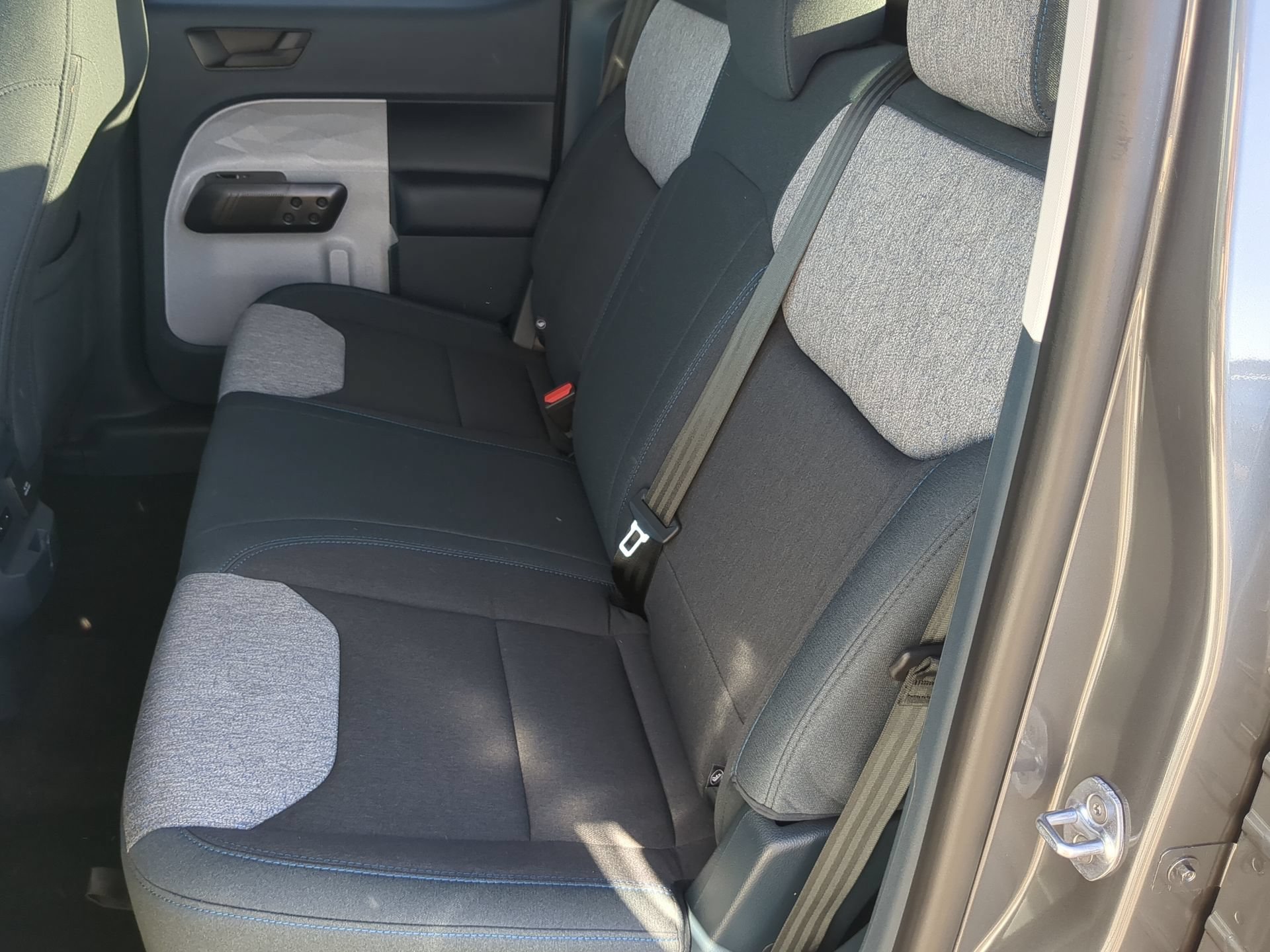 New 2026 Carbonized Gray Metallic Ford XLT image 51