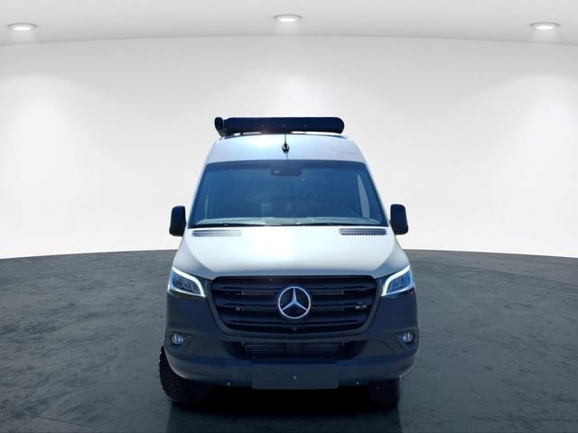 Used 2022 Gray Mercedes-Benz Cargo 144 WB image 4