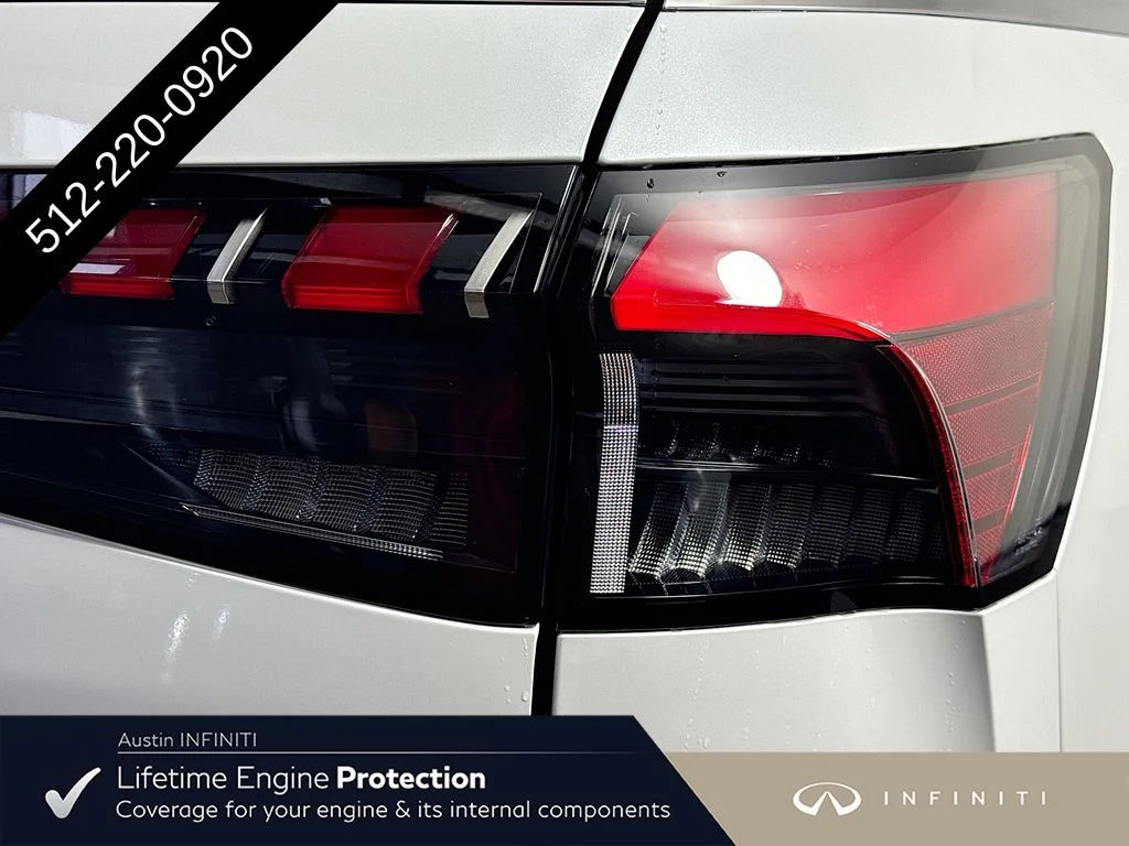 New 2027 RADIANT WHITE INFINITI LUXE image 36