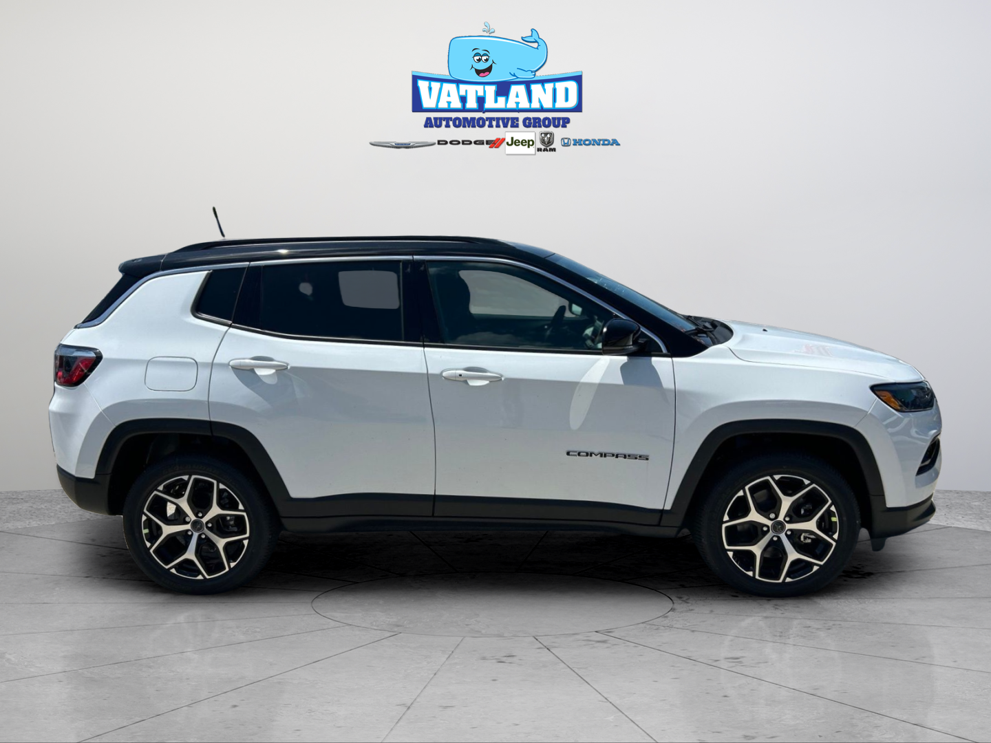 New 2026 Bright White Clear-Coat Exterior Paint Jeep Limited image 6