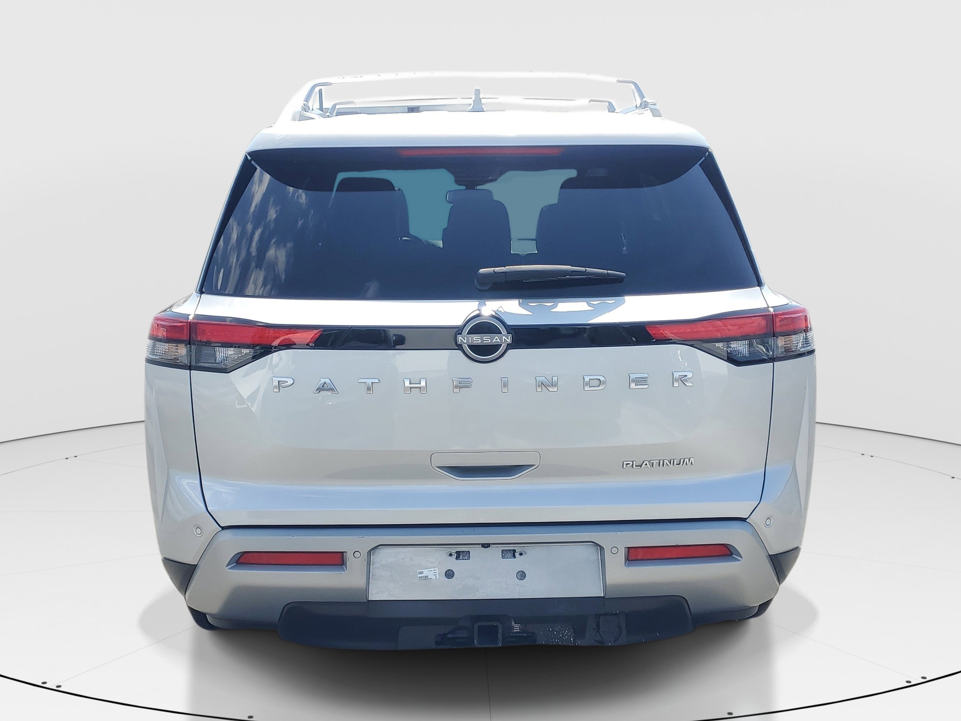 Used 2022 Brilliant Silver Metallic Nissan Platinum image 6