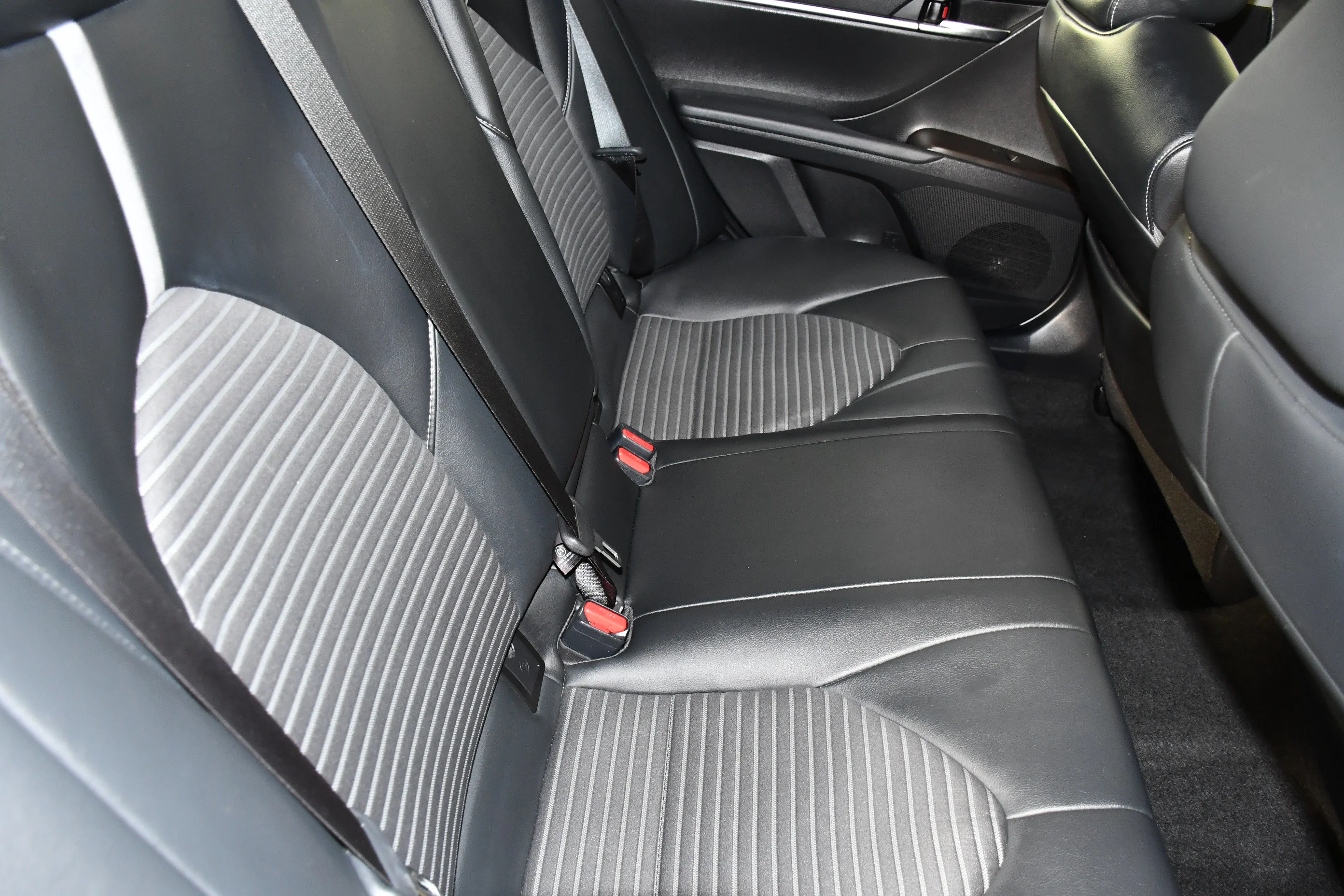 Used 2021 Predawn Gray Mica Toyota SE image 43