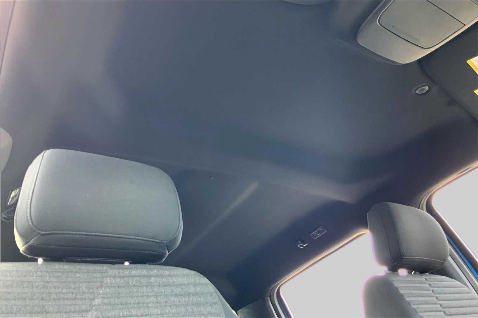 Used 2021 Velocity Blue Ford XL image 14