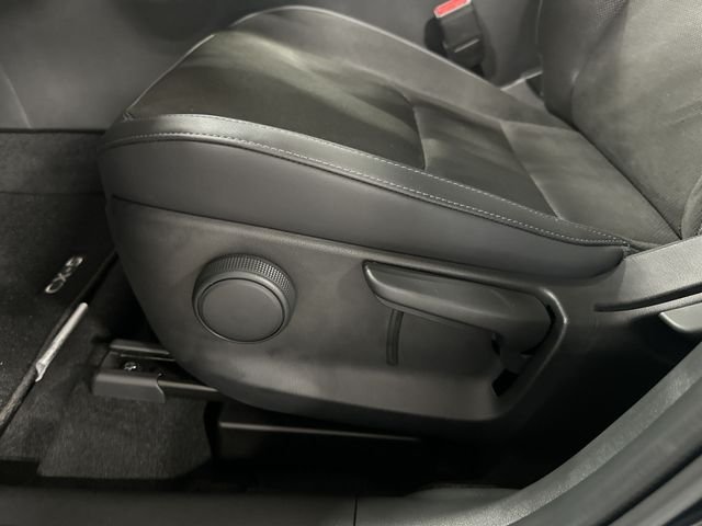 New 2026 Jet Black Mica Mazda 2.5 S Select AWD image 18
