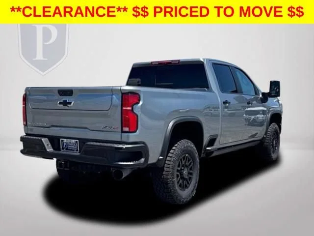 2026 Chevrolet Silverado 2500 HD ZR2 - Photo 8