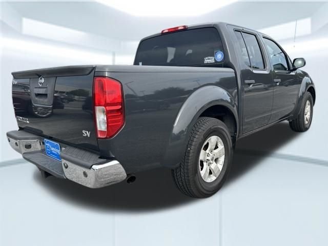 Used 2013 Black Nissan SV image 6