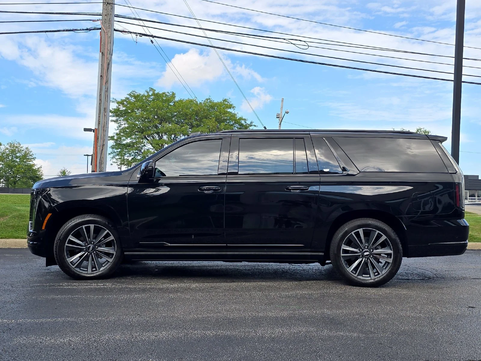 Certified Used 2026 Black Raven Cadillac Sport image 20