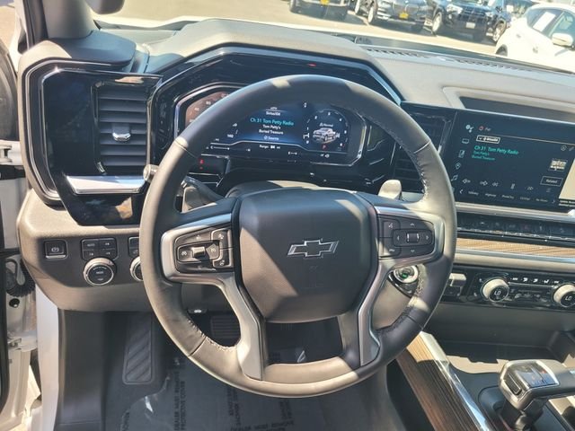 Used 2024 White Chevrolet RST image 30
