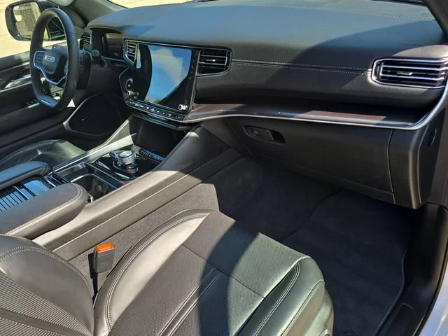Certified Used 2023 White Jeep Base image 39
