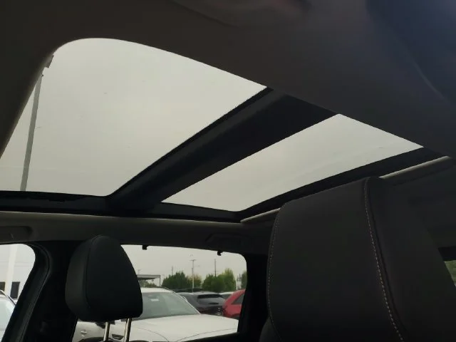 2026 Mazda CX-90 Premium Package - Photo 13