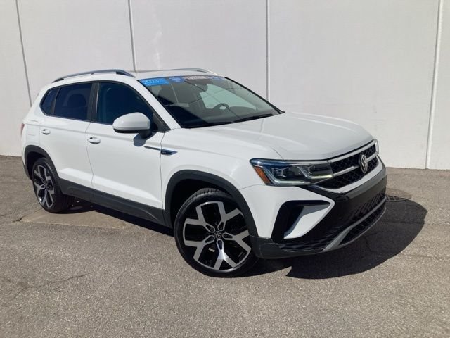 Certified 2023 Volkswagen Taos SEL with VIN 3VV2X7B2XPM317546 for sale in Kansas City