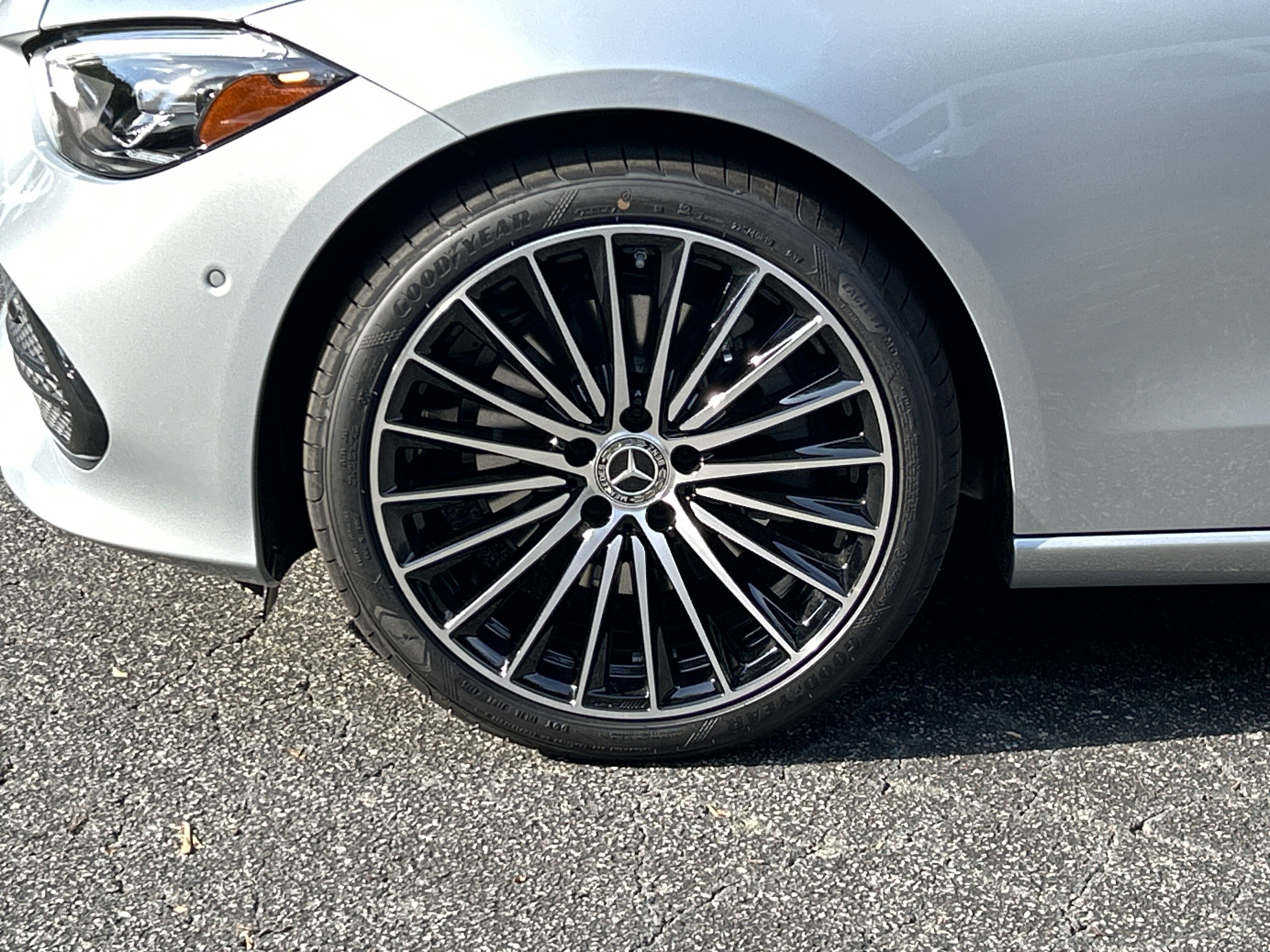 New 2026 Cirrus Silver Metallic Mercedes-Benz C 300 4MATIC® Sedan image 16