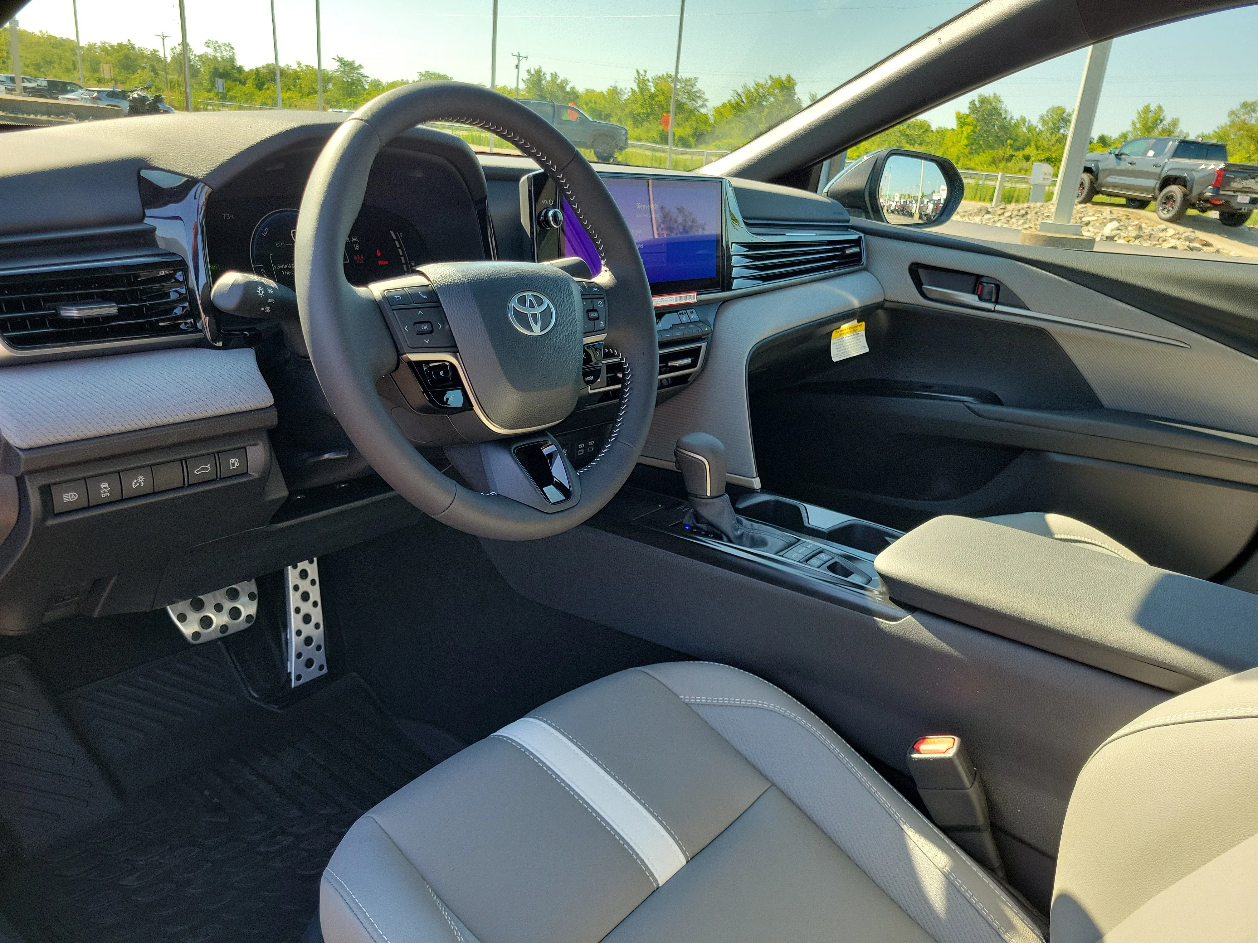 New 2026 Midnight Black Metallic Toyota SE image 19