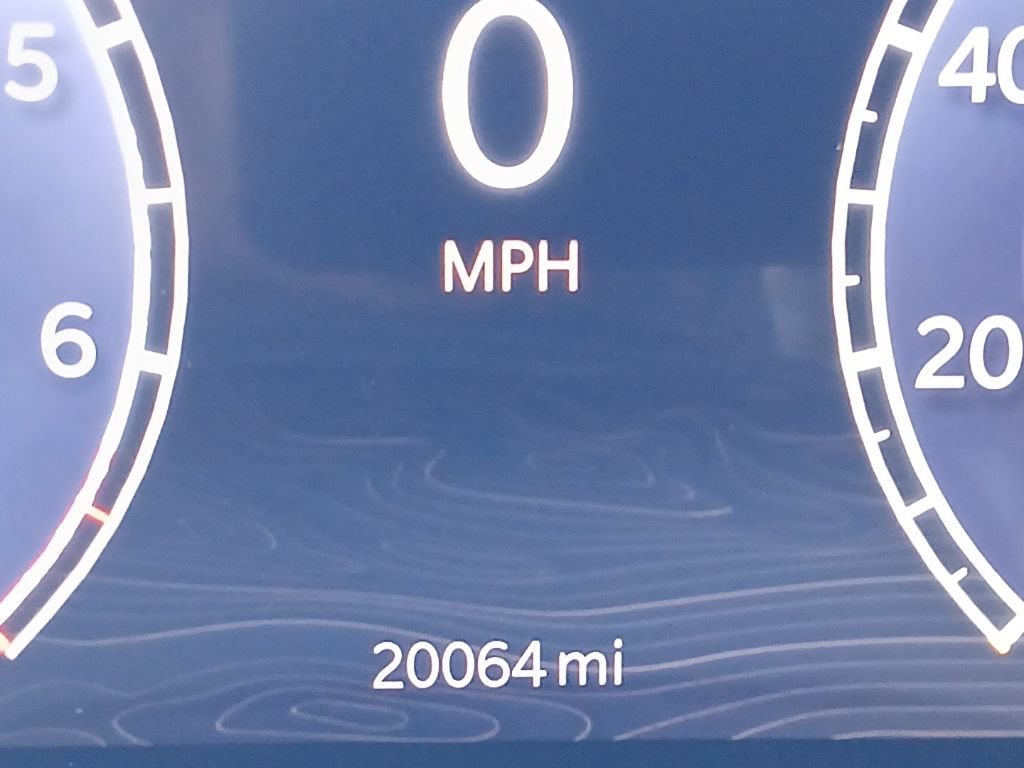 Used 2023 Silver Jeep Altitude X image 29