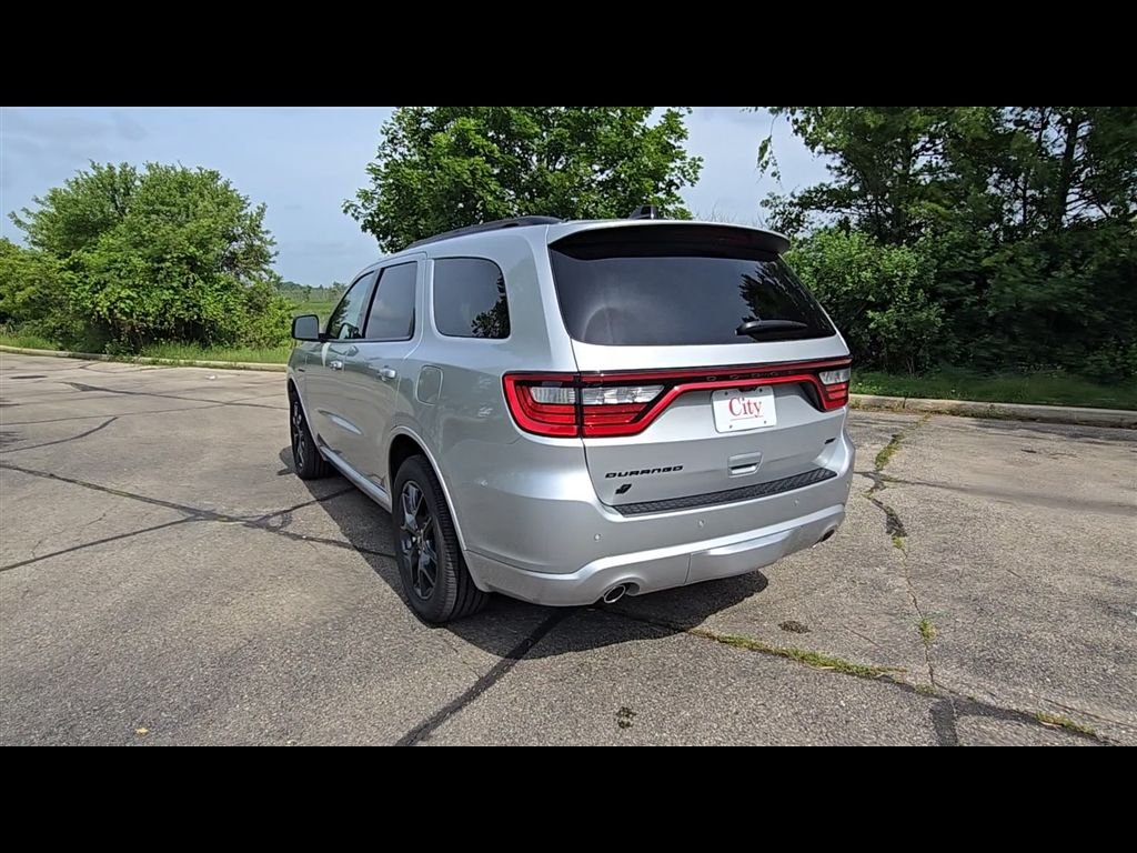 New 2026 Triple Nickel Exterior Paint Dodge GT Plus HEMI V8 image 6