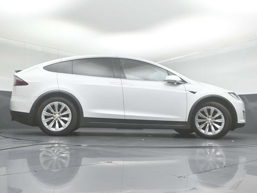2018 TESLA MODEL X - Image 31