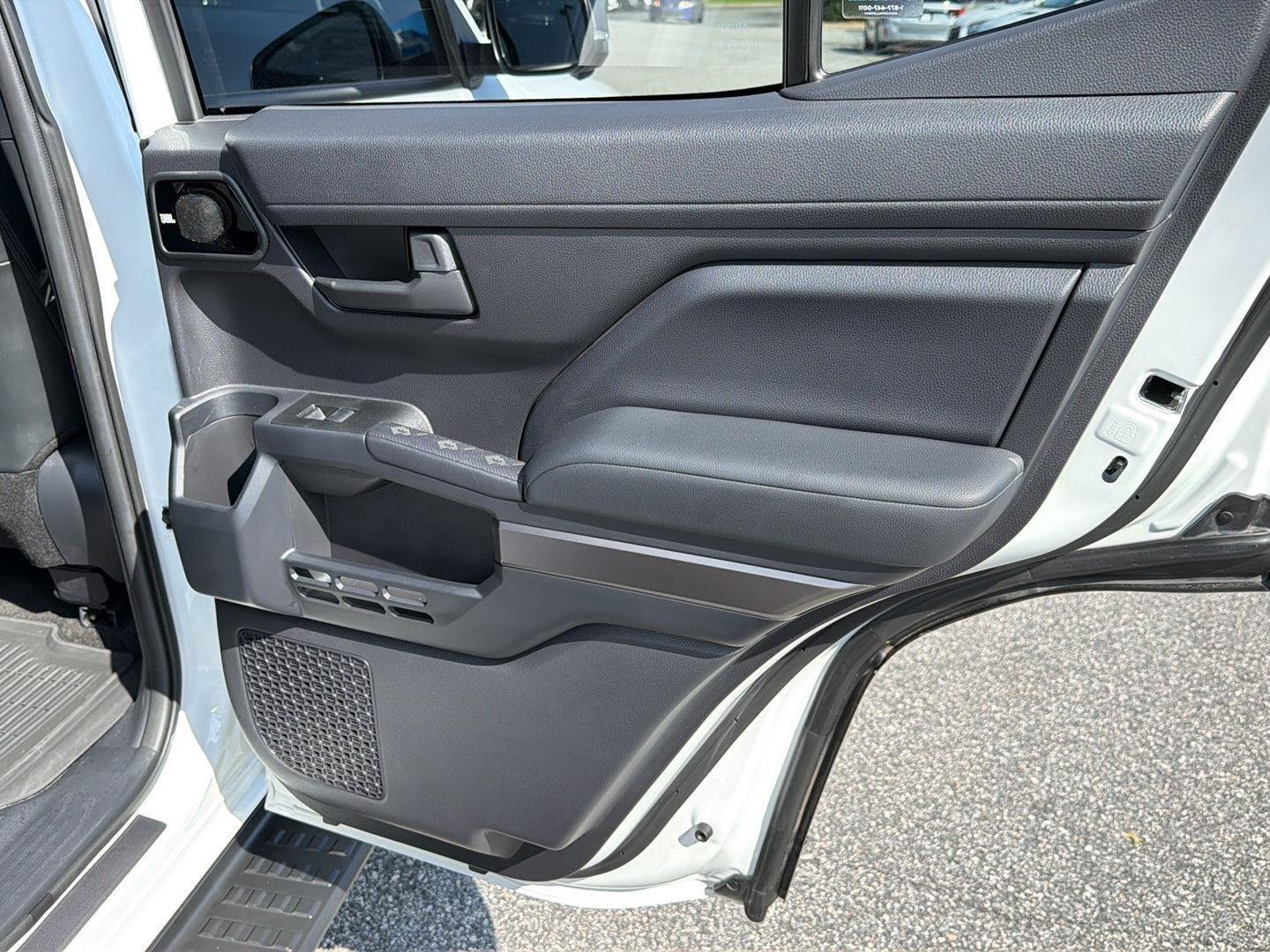Used 2025 Ice Cap Toyota Hybrid Platinum image 15