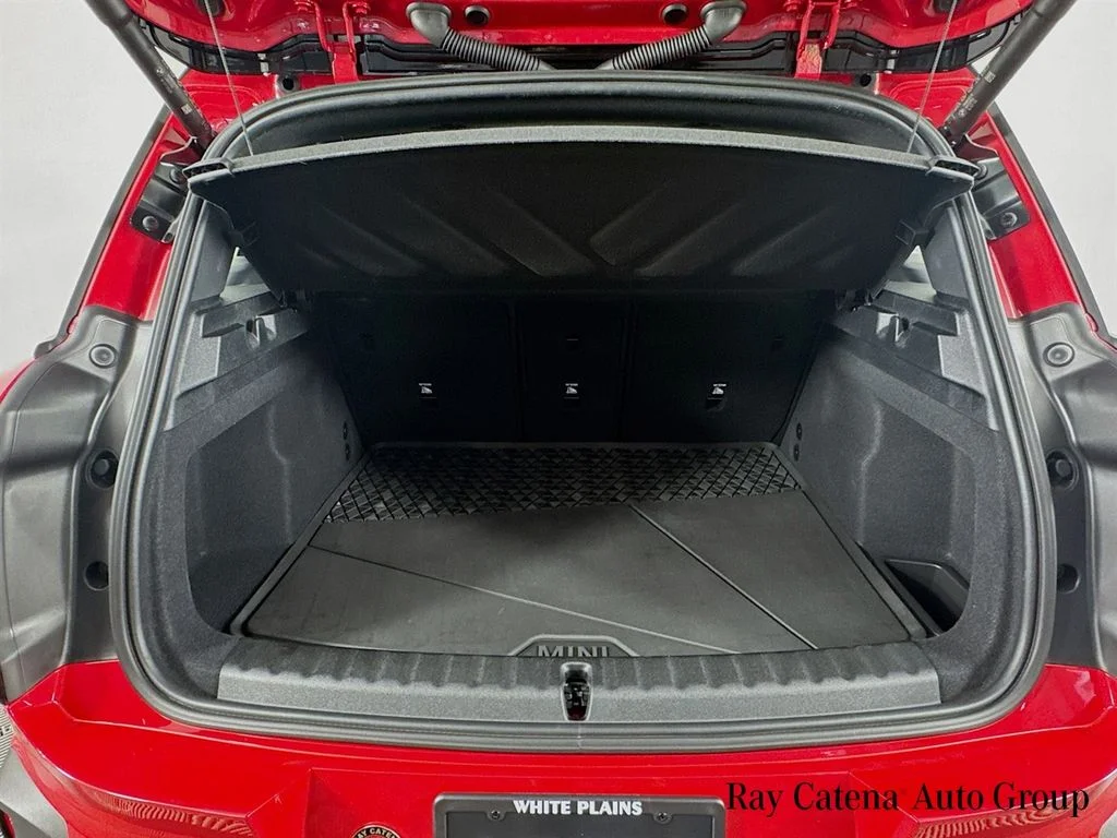 Certified Used 2026 Chili Red MINI  image 25