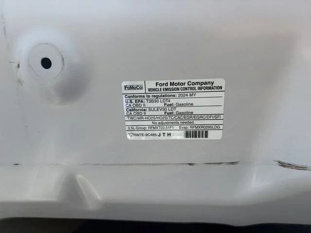 Used 2024 White Ford XLT image 10