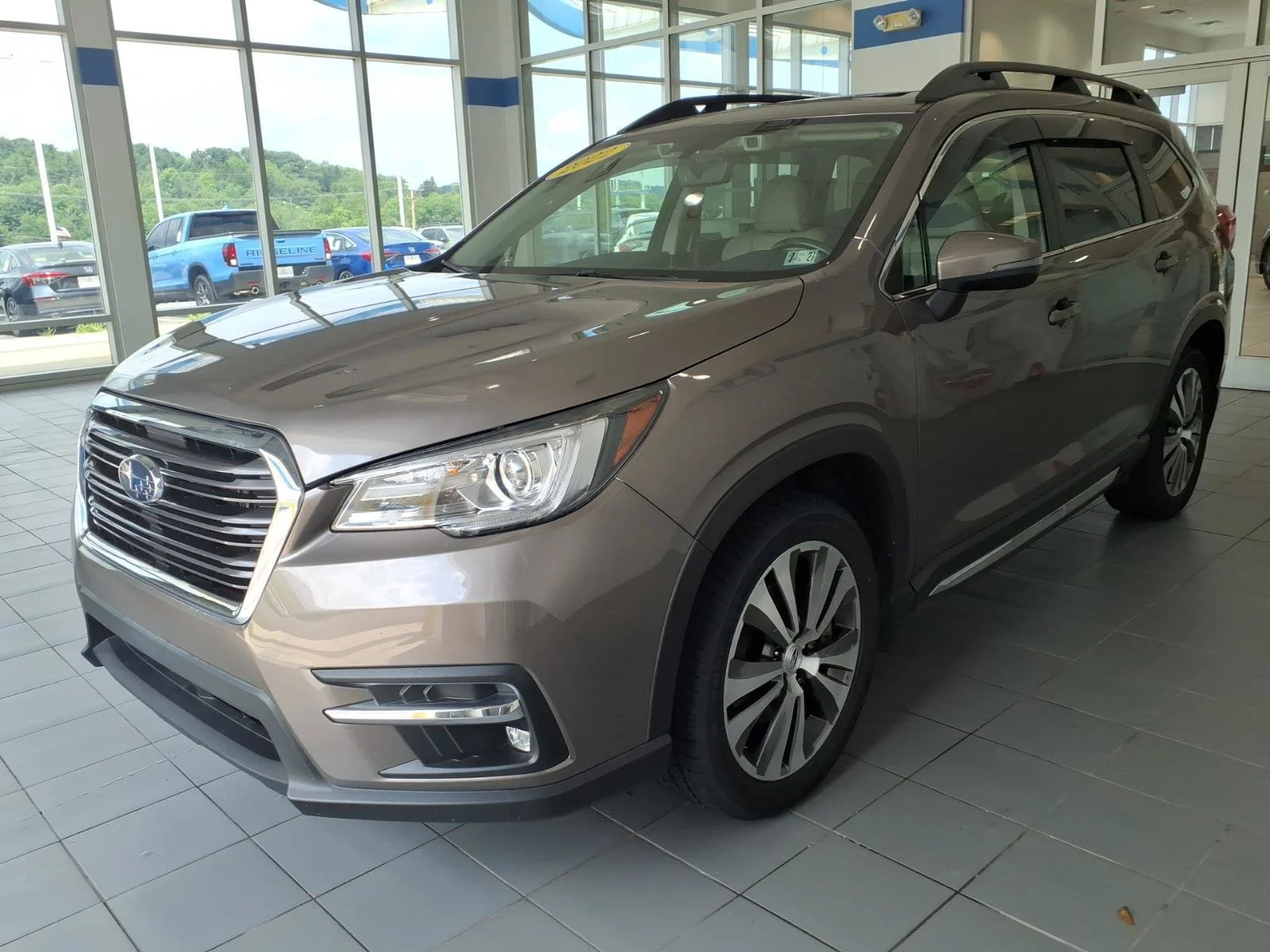 Used 2022 Brilliant Bronze Metallic Subaru Limited image 8