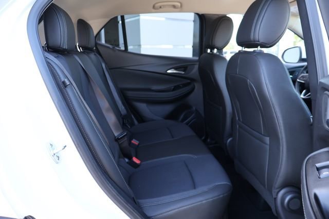 Used 2025 Summit White Buick Preferred image 21