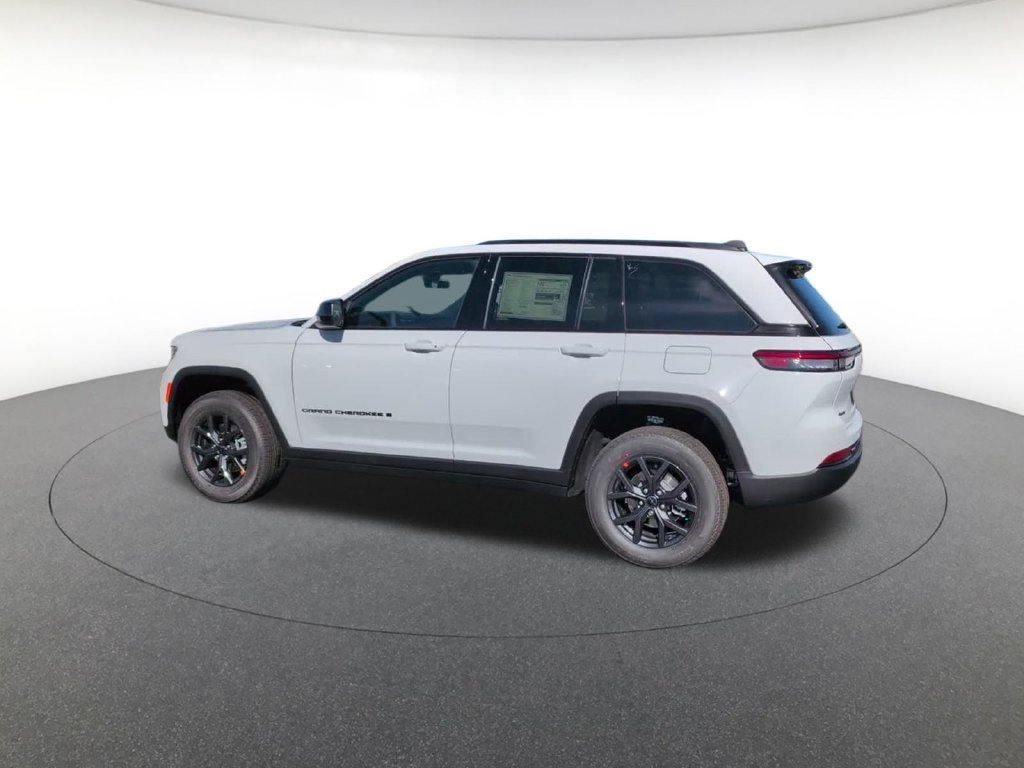 New 2027 Fathom Blue Pearl-Coat Paint Jeep Limited image 8