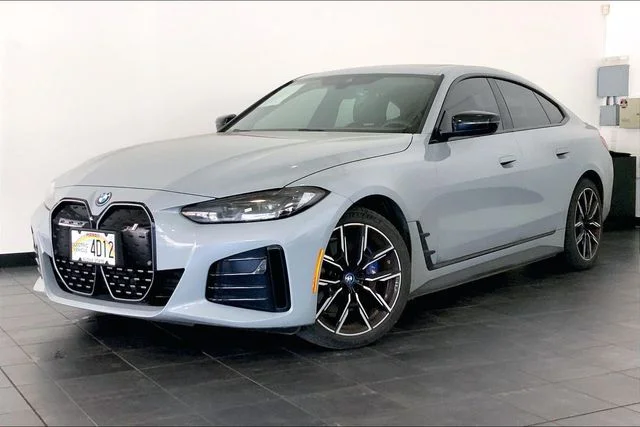 2023 BMW i4 eDrive40's photo