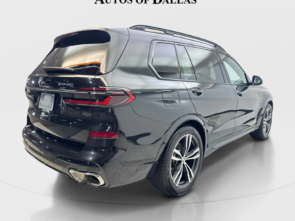 Used 2023 Black BMW xDrive40i image 7