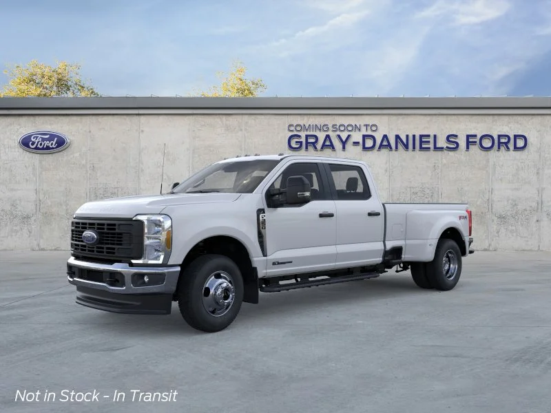 2026 Ford F-350 XL 4x4 Crew Cab 8' Box DRW's photo