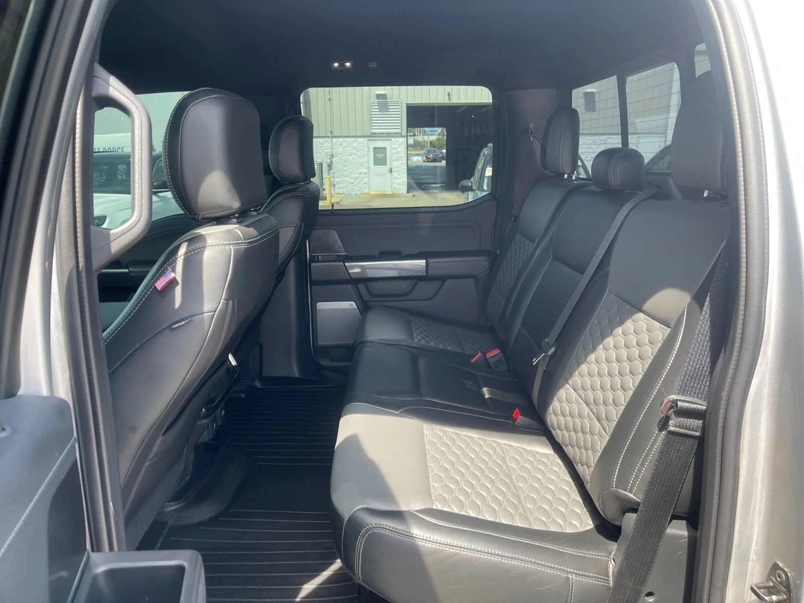 Used 2022 Silver Ford XLT image 14
