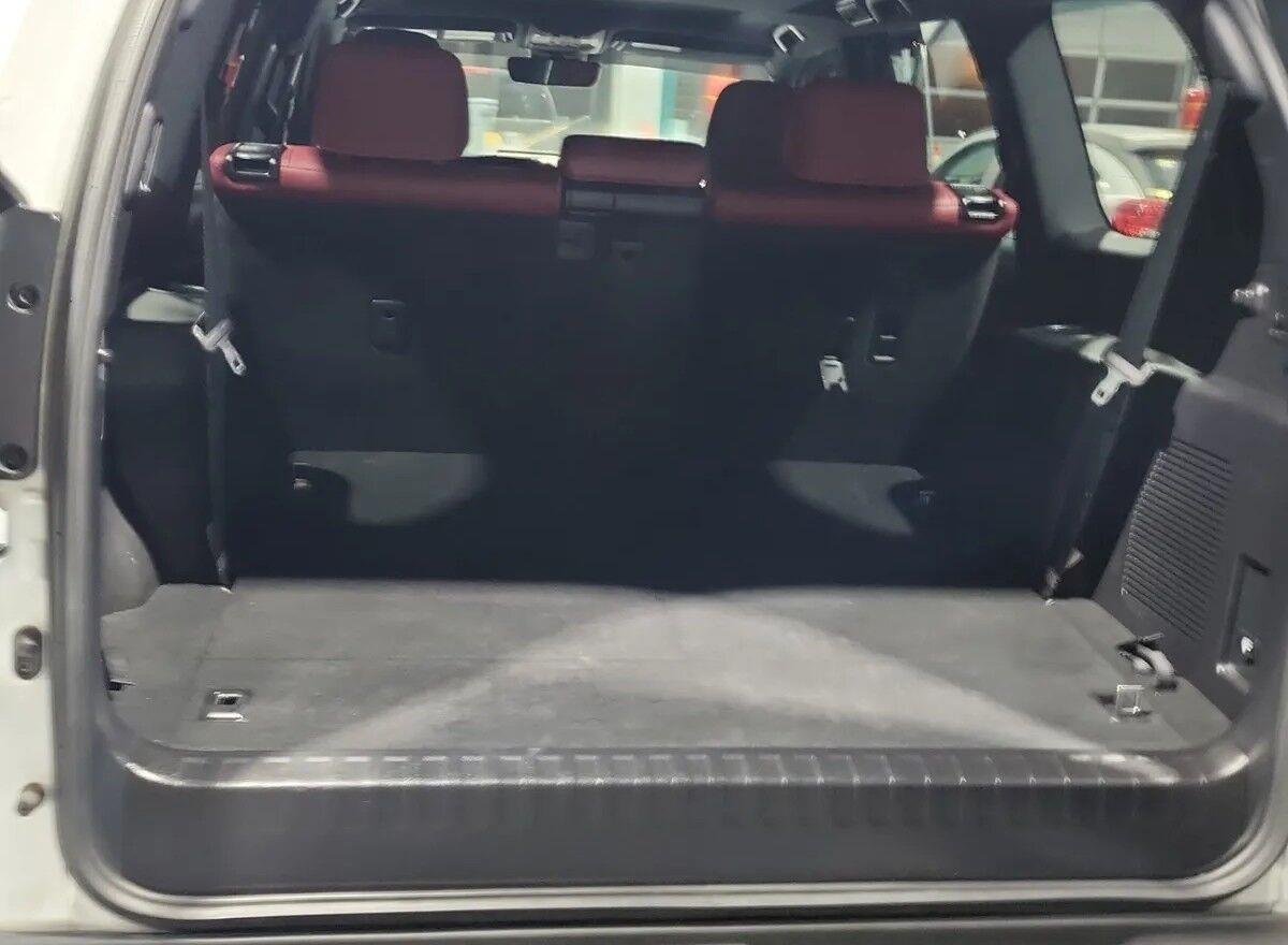 Used 2021 Starfire Pearl Lexus GX 460 Luxury image 6