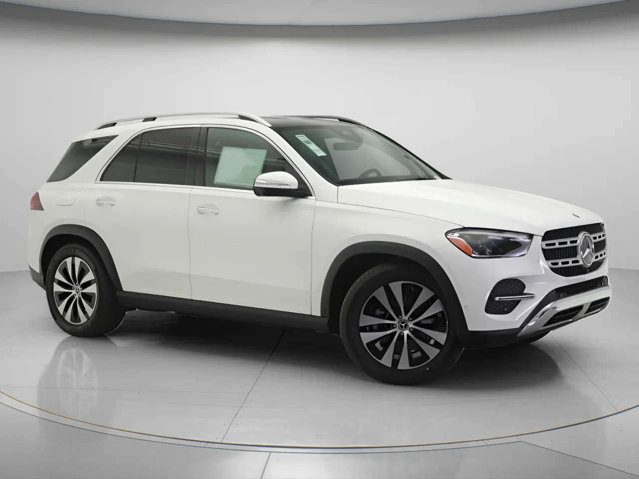<strong>Mercedes-Benz Regional Lease Cash</strong>