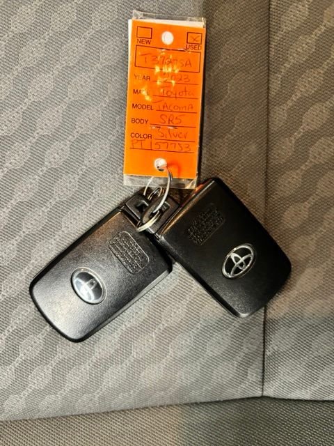 Used 2023 Silver Toyota SR5 image 26
