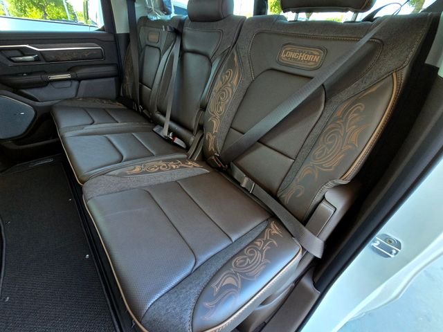 New 2026 Ivory White Tri-Coat Pearl-Coat Exterior Paint RAM Limited image 31
