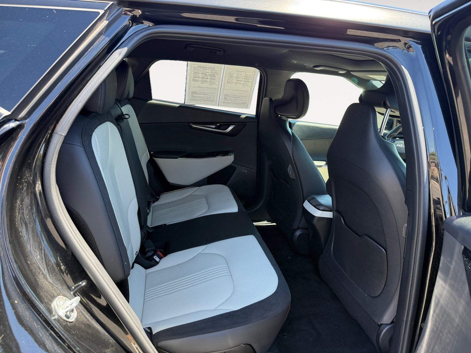 Used 2024 Aurora Black Kia GT-Line image 18