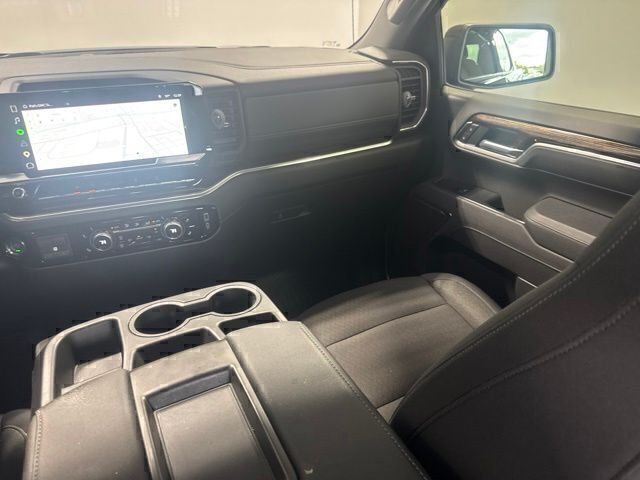 Used 2026 Silver GMC Elevation image 21
