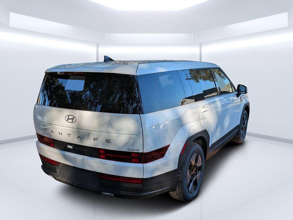 New 2026 White Hyundai SE image 3