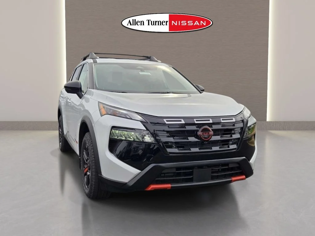 New 2026 Everest White Pearl TriCoat Nissan Rock Creek® image 2